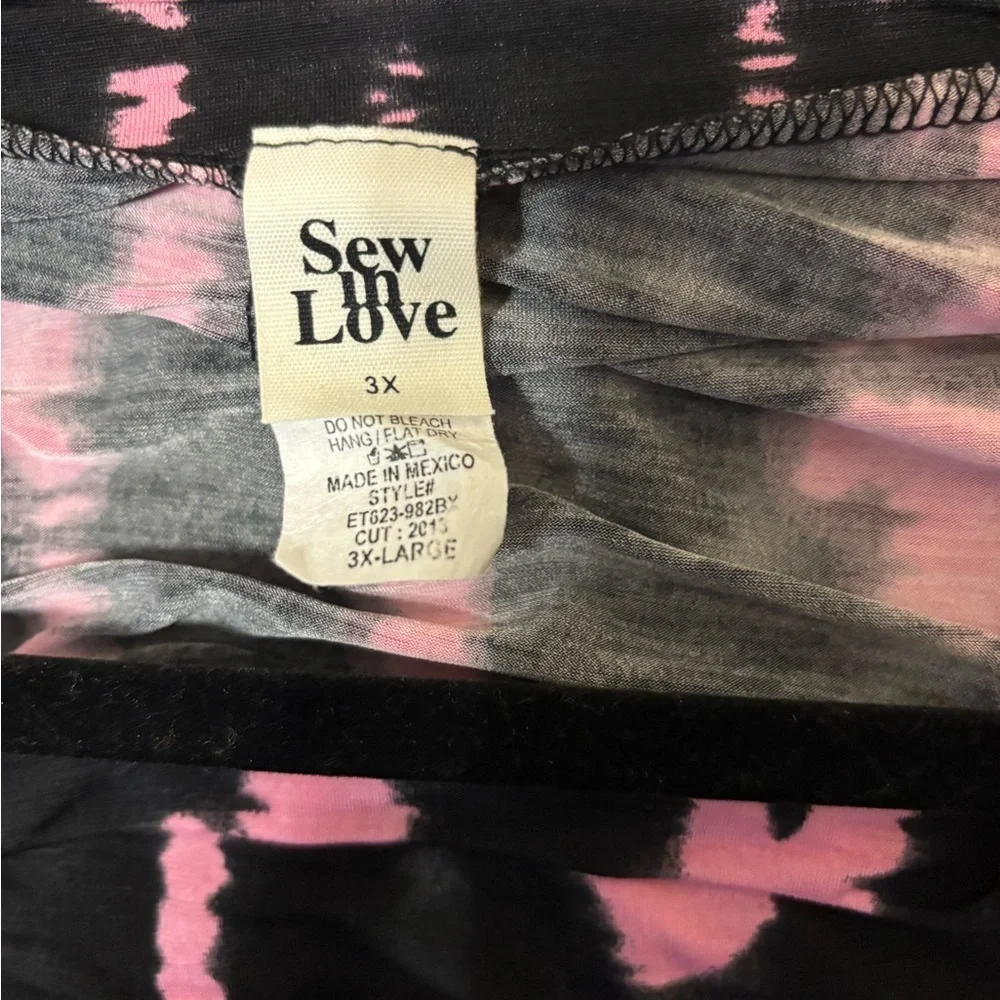 Sew in Love Pink and Black Tie-Dye Women's Top - Picture 2 of 2